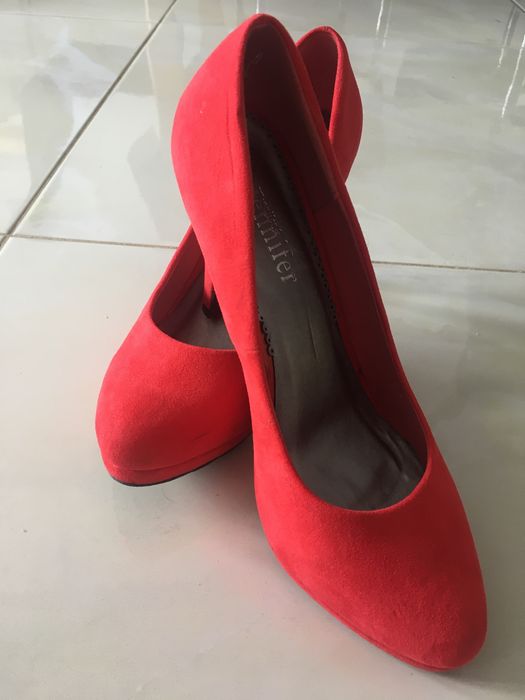 Szpilki, pantofle, stan idealny rozmiar 39