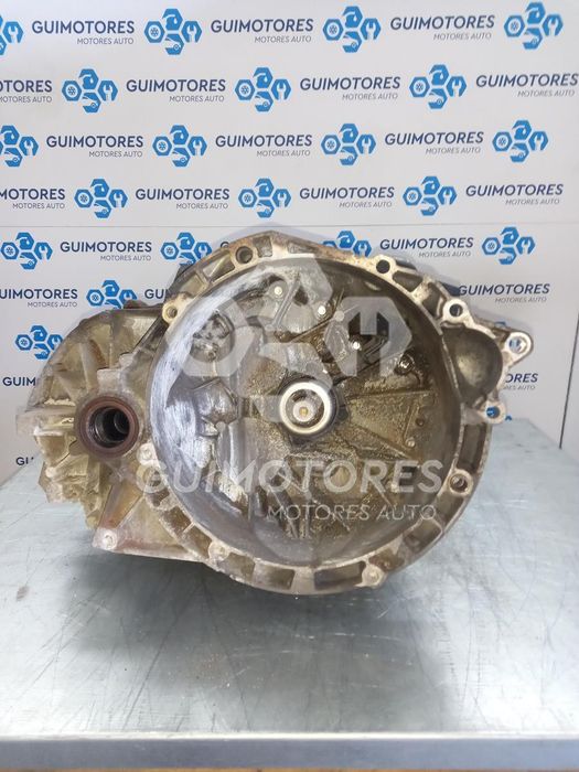 CAIXA VELOCIDADES VOLVO C30  136CV, REF: 8G9R-7002-PC - MANUAL 6V