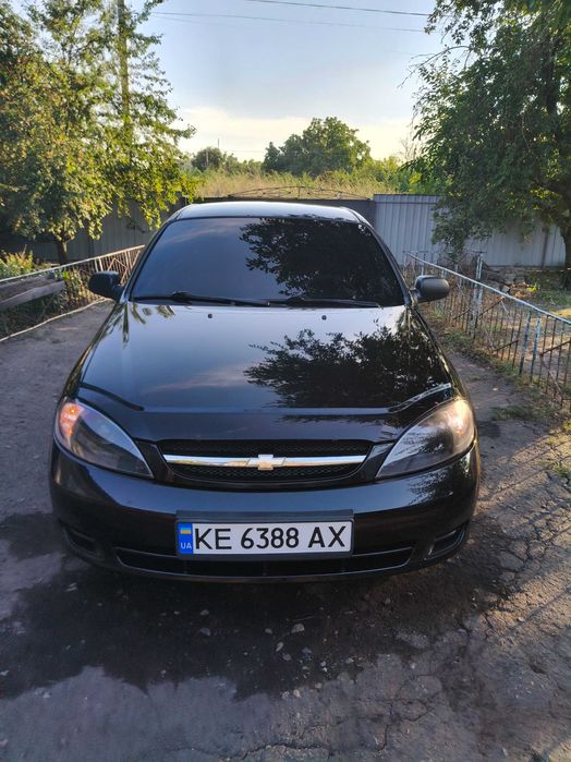 Продам автомобиль Шевроле Лачетти