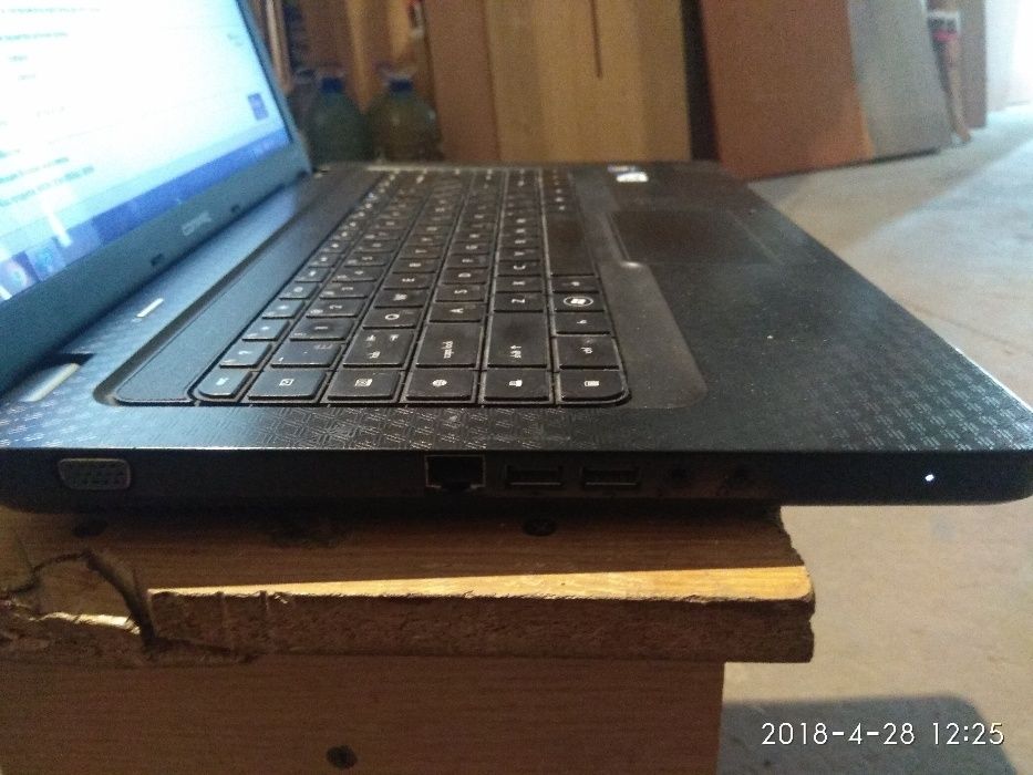 Продам ноутбук.        .