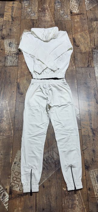 Dres damski premium biały bawełna zdobiony logo S M