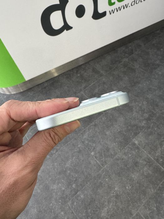 iPhone 15  128GB - 100% original