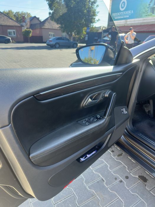 Volkswagen Passat CC
