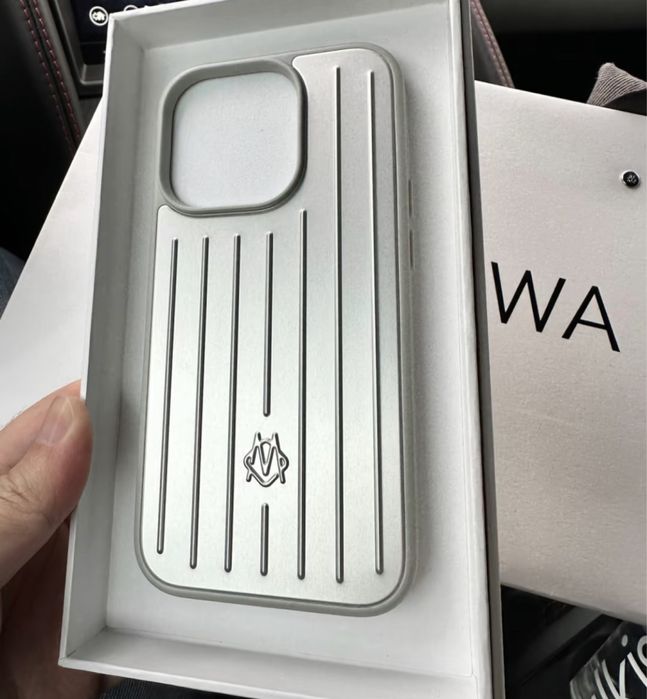 Чехол на iphone rimowa 14 pro 14 pro max