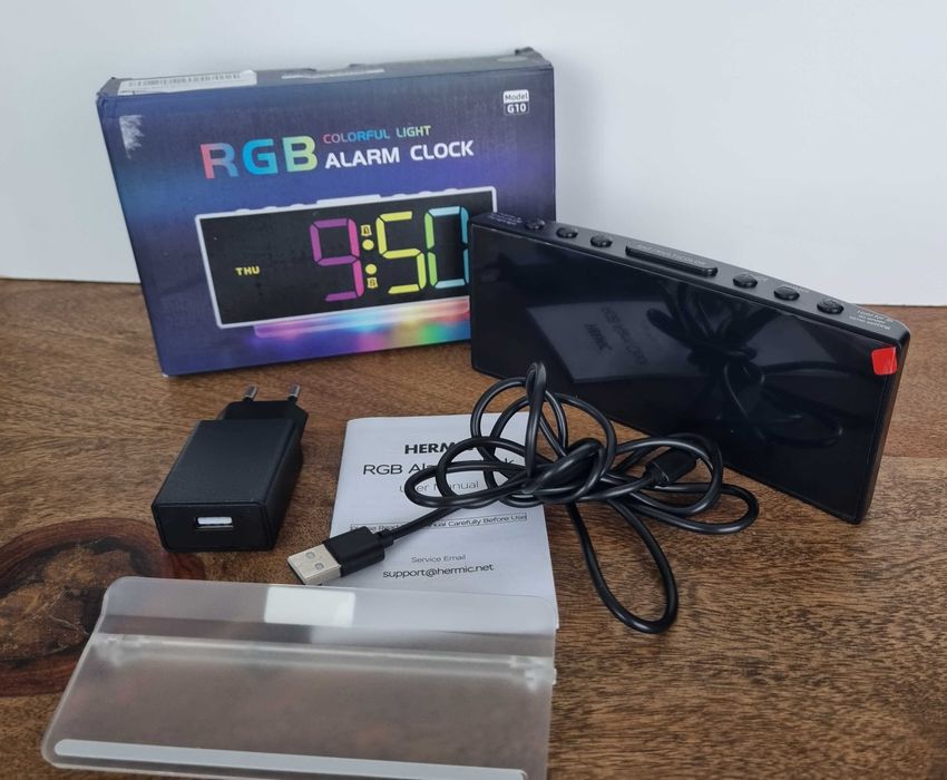 Nowy Budzik Cyfrowy LED RGB Hermic G10 Kolorowy Zegar Lustrzany