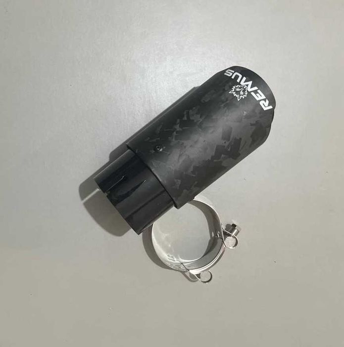 Ponteira escape rcarbono forjado – Estilo REMUS