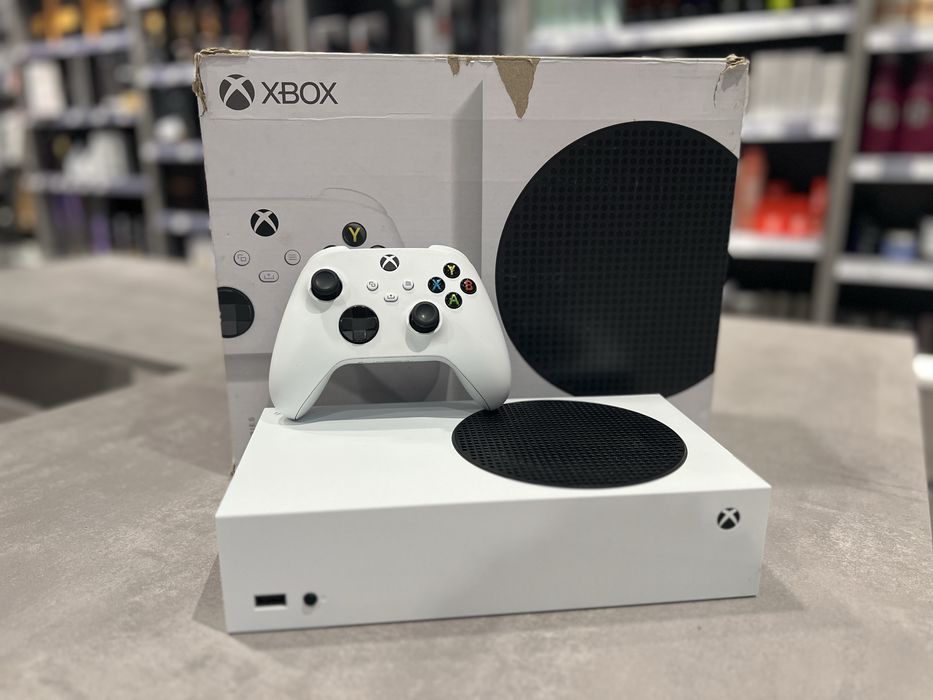 Jak nowy XBOX Series S 512Gb + oryginalny Pad
