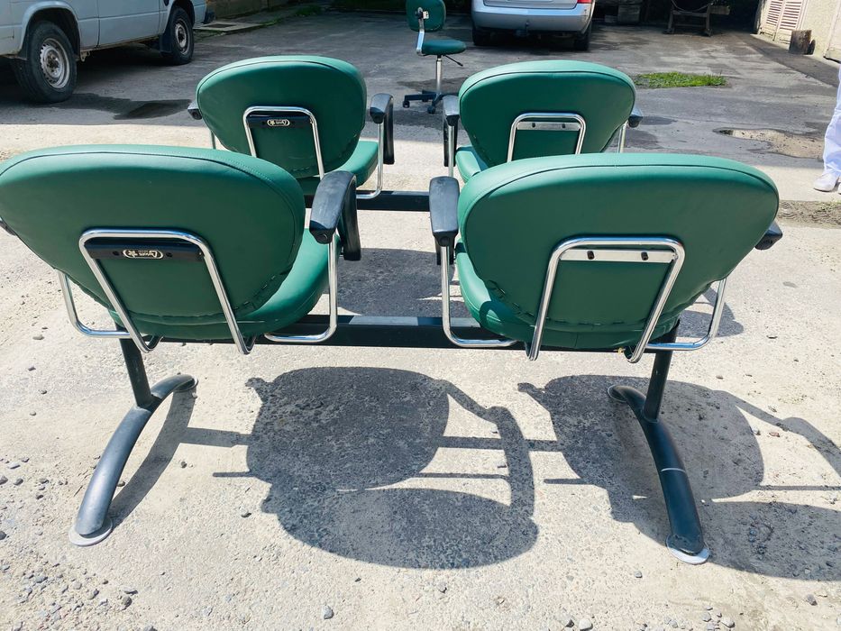 Продам професійні крісла. Італія!