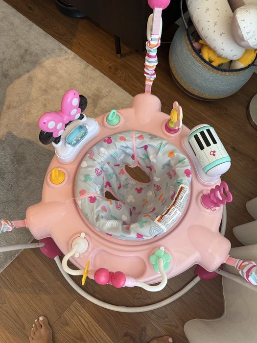 Pula pula Novo com caixa Minnie