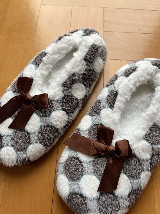NOWE Kapcie pluszowe