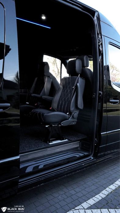 Sprzedam Mercedes Sprinter 9 osobowy