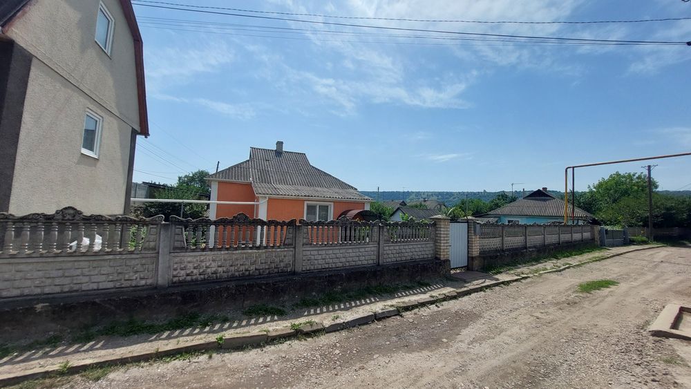 Продам будинок. Вул.Старицького,32.