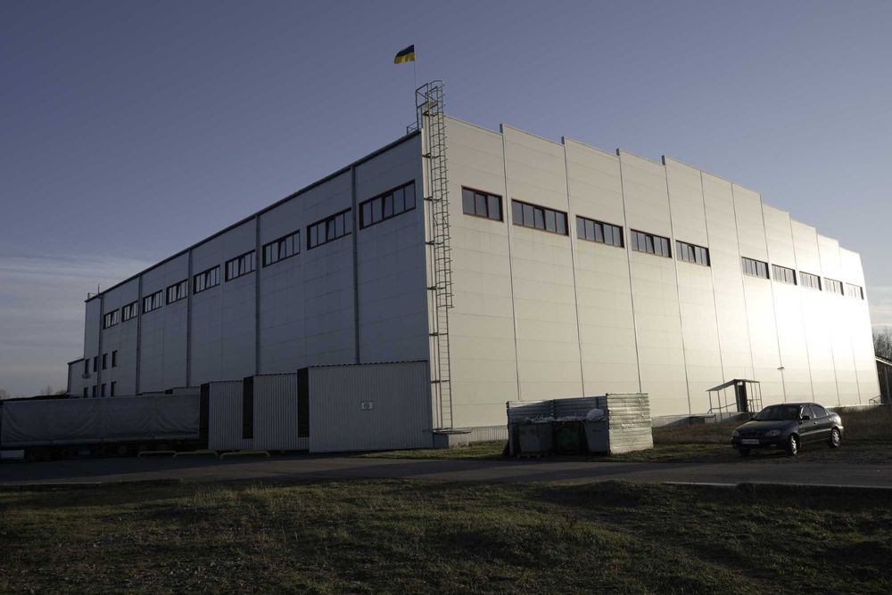 Без % оренда склад  клас В  3700 м² смт. Клавдієво-Тарасове