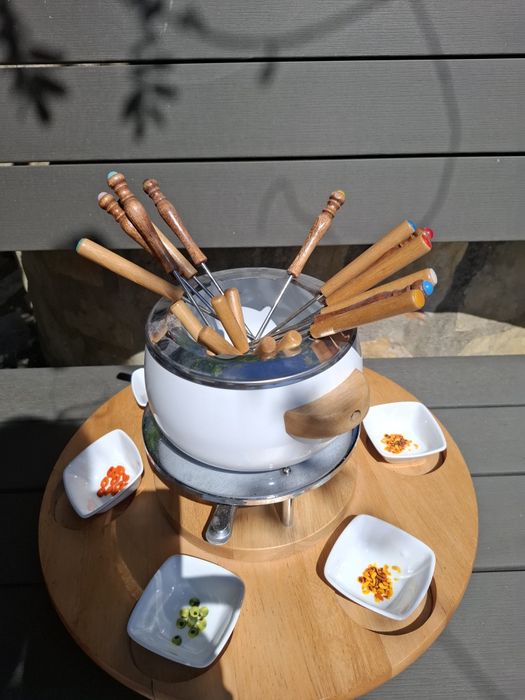 Fondue completo como novo