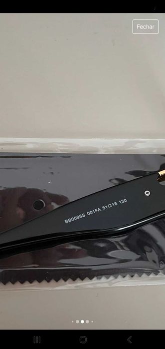 Óculos de sol unisexo Balenciaga usados pouco