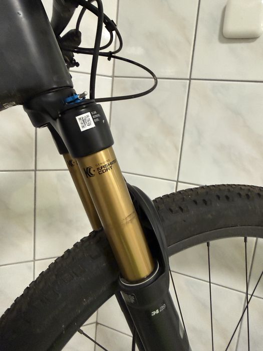 Orbea OIZ PRO axs full power meter