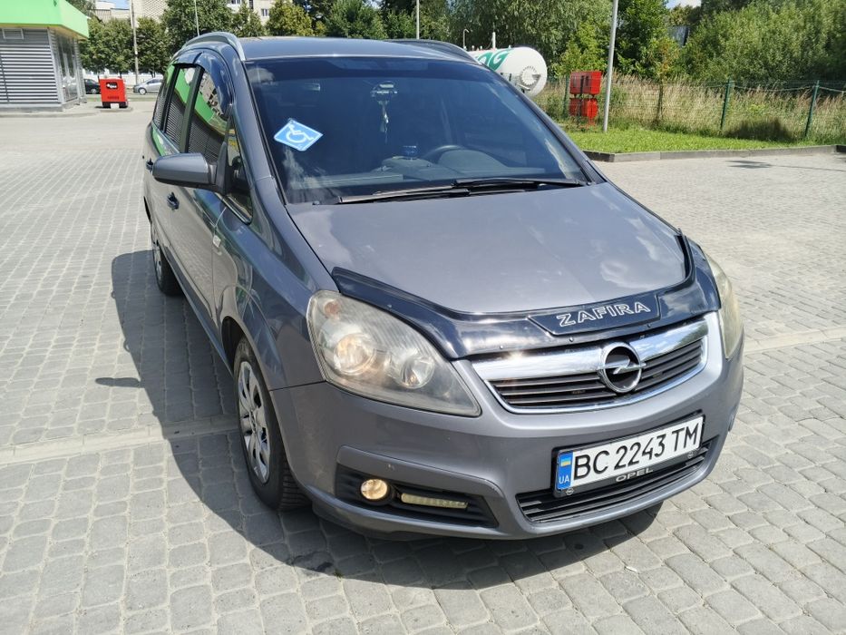 Opel Zafira Опель Зафіра 1.8 Газ/бензин