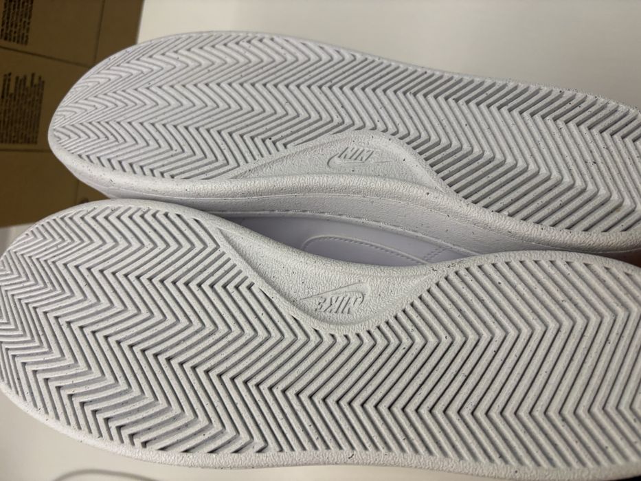 Buty Nike air new court royal 2 44 max