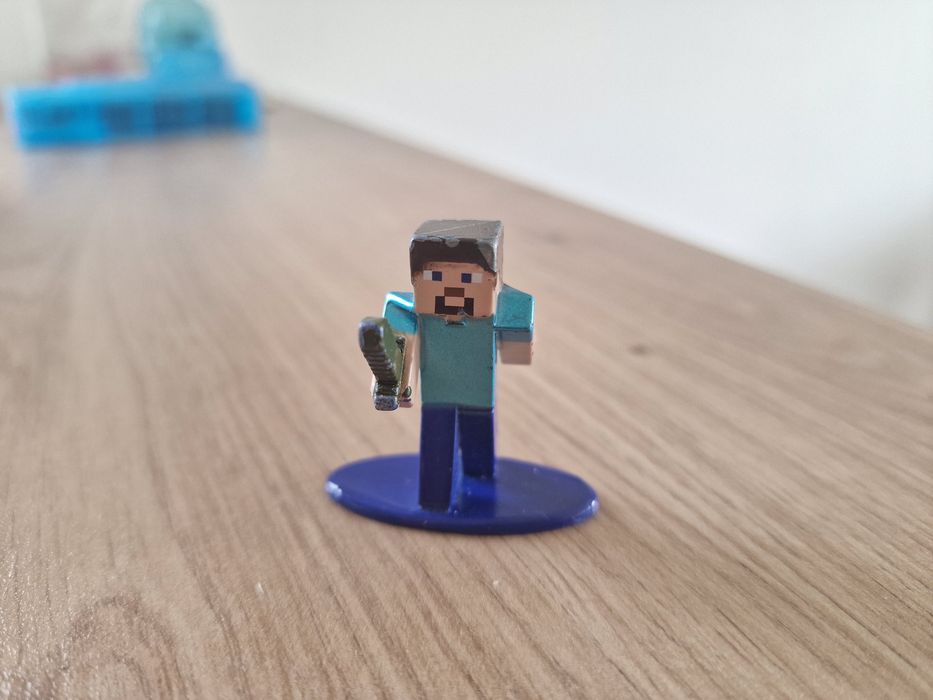 Figurki metalowe Minecraft różne