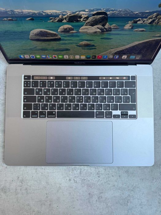 MacBook Pro 16" (2019) I7 32Gb/500Gb SSD Video 4Gb Retina