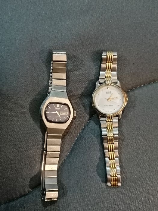 Lote de 2 Relógios-- Seiko automático + Casio quartz