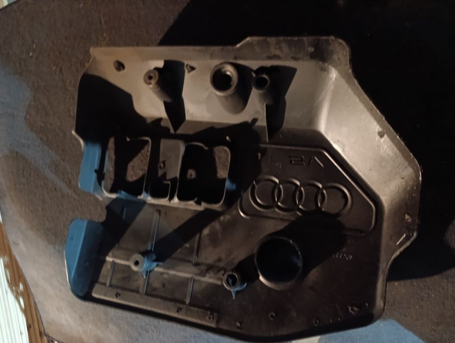 Osłona silnika obudowa plastikowa audi a3 8 l 1*8 benzyna