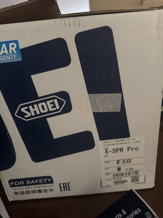 Shoei X-SPR Pro M (2025) — Como Novo + Viseira Escura Extra