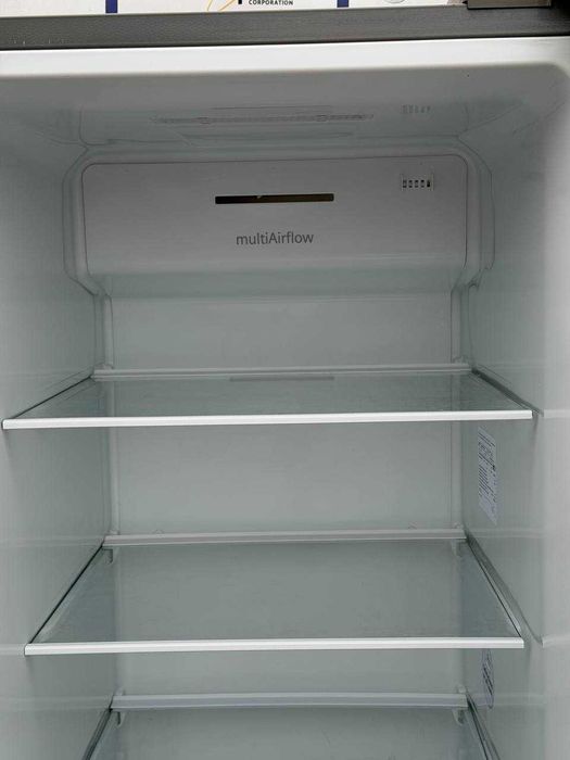 Холодильник б/в Siemens Розмір: 180/90/70 Металік No Frost #07480