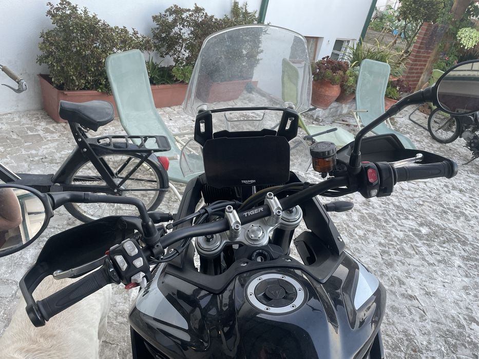 Triumph Tiger 900 GT