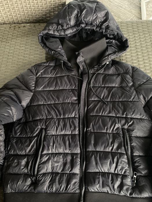 Куртка жіноча