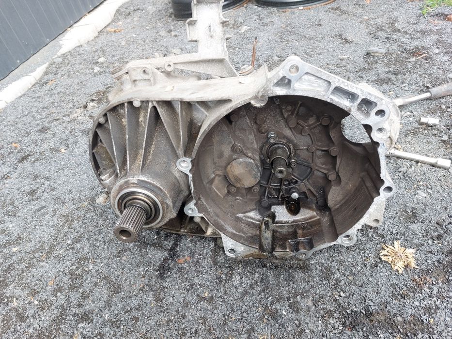 Skrzynia biegów  vw transporter t5 2.0 tdi