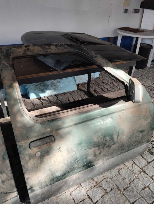 Portas capot Nissan D22 Navara