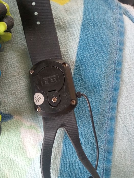 (6) Auto zdalnie sterowane dla dzieci stan nieznany