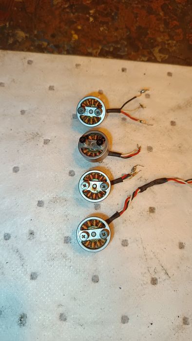 Silniki drona DJI mini 2