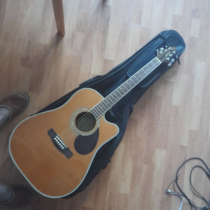 Gitara elektroakustyczna  greg Bennett