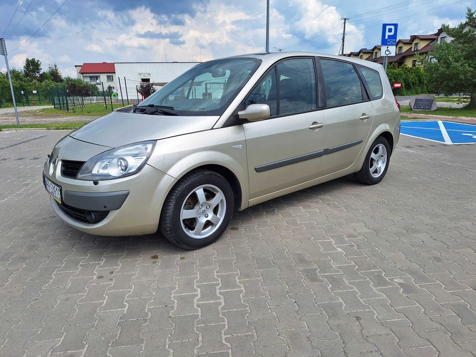 Renault Grand Scenic