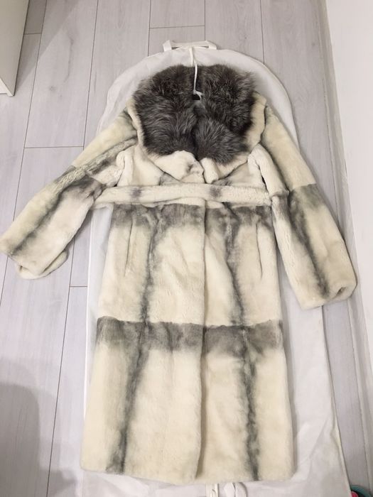 Шуба за натурального хутра нова довга