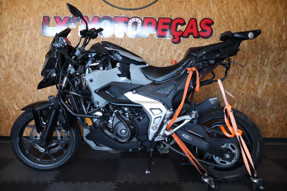 Honda Nc 750 X DCT 2023 para peças.