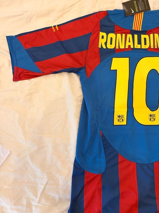 Koszulka Barcelona Ronaldinho #10 L – 2005/06