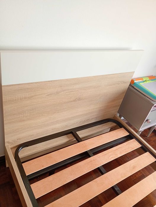Vendo cama solteiro