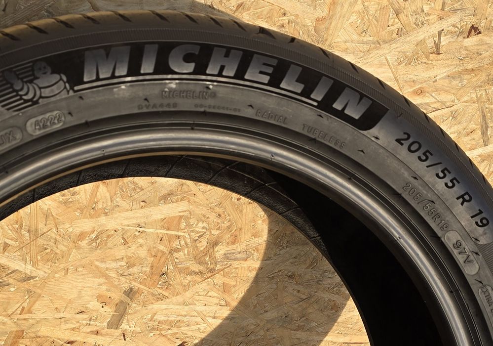 4x 205 55 R19 Michelin e-Primacy S1