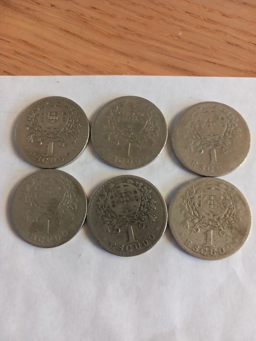Moedas de 1 escudo