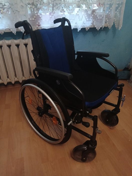 Wózek inwalidzki nowy nie używany