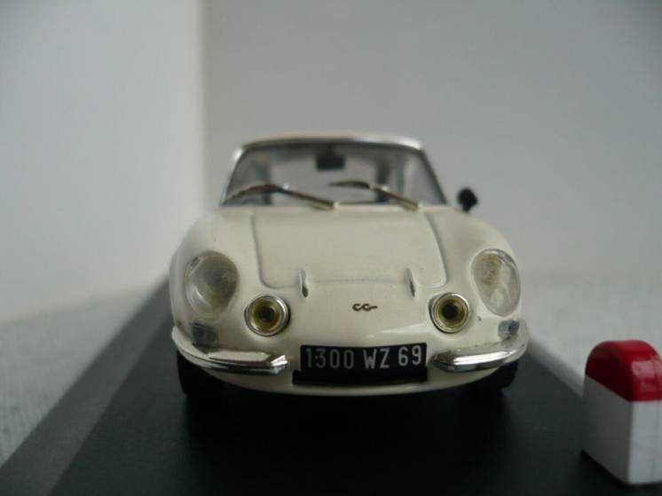 Simca CG - купе 1:43 Nostalgie/IXO Models