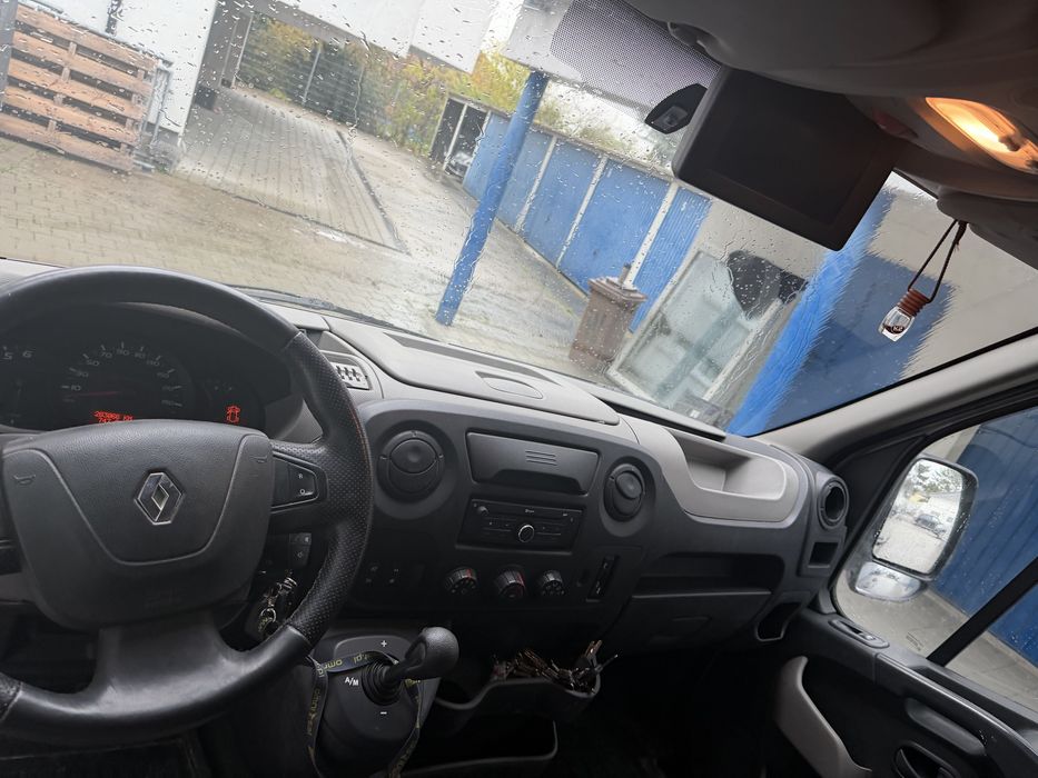Sprzedam renault master mozliwa zamiana na kabrio !!