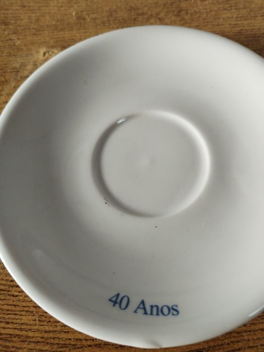 Chávena e pires de coleção