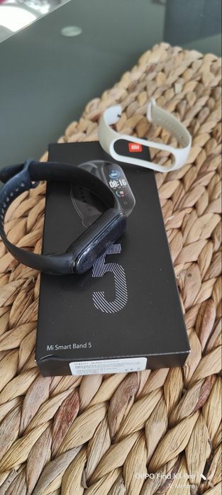 Xiaomi band 5 e pulseira gratis