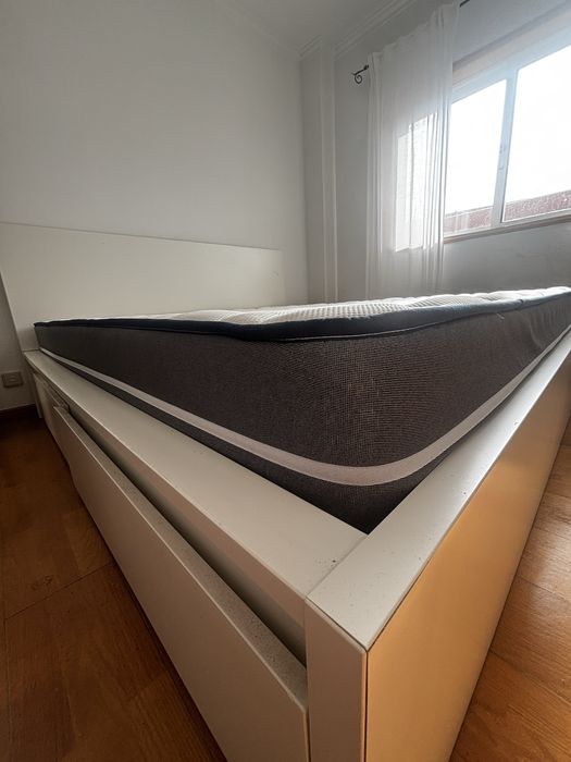Cama Casal 180x200 + Colchão + Estrado + 2x Gavetas