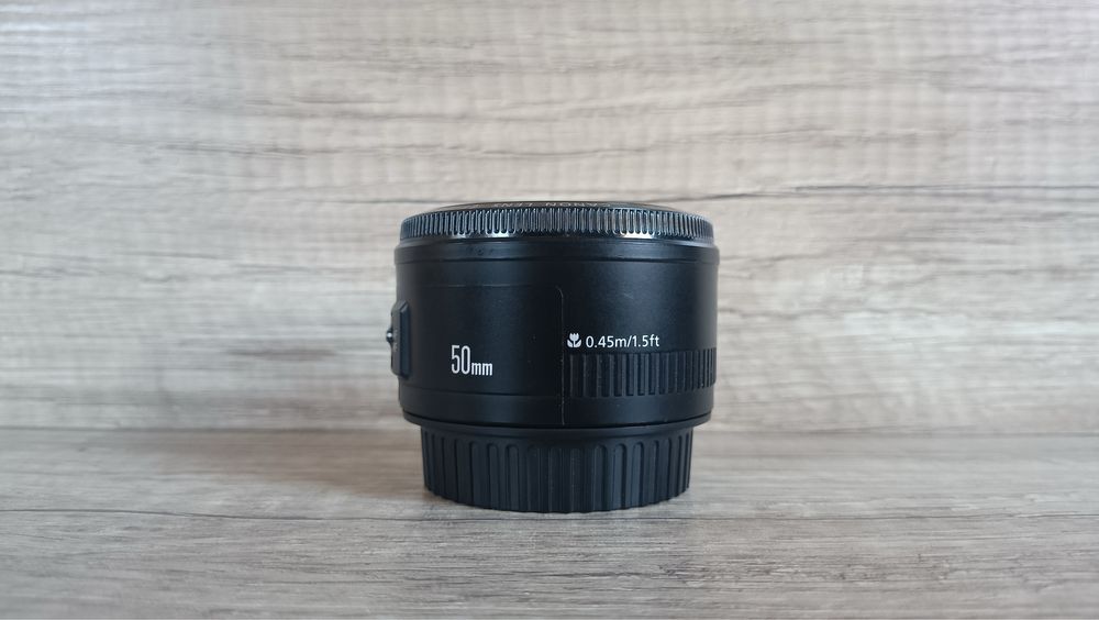 Canon EF 50mm f1.8 II світло сильний обʼєктив до  камер Canon