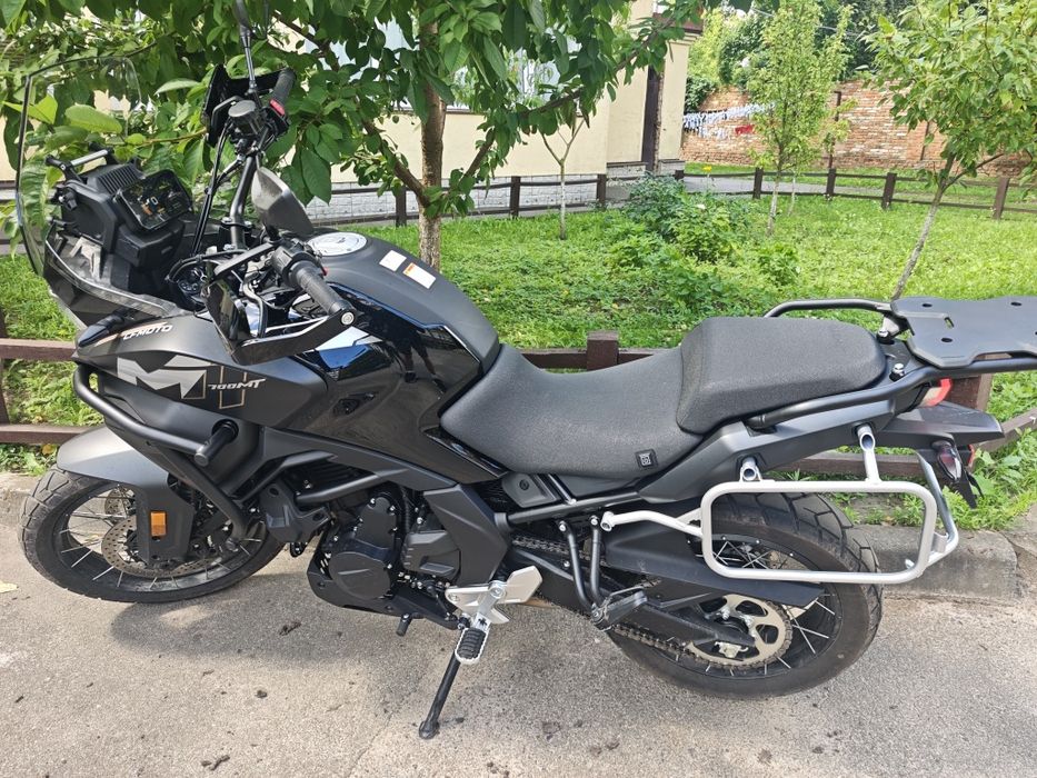 Мотоцикл cfMoto 700mt new